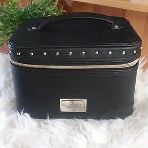 **SOLD SOLD SOLD ******Victoria Secret travel case